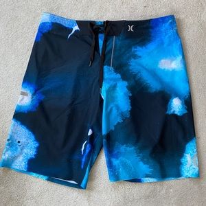 Hurley Phantom Board Shorts Men’s Size 34